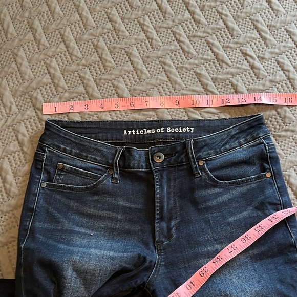 Articles of Society : Dark Wash Skinny Jean’s - 27 - Picture 7 of 10